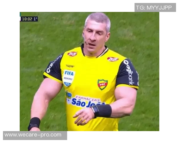 安德森从巴西天才到英超传奇的足球生涯与技术解析